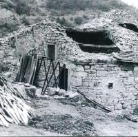 Maison Baumel cuisine avant avant restauration - Cliquez sur l'icone pour agrandir